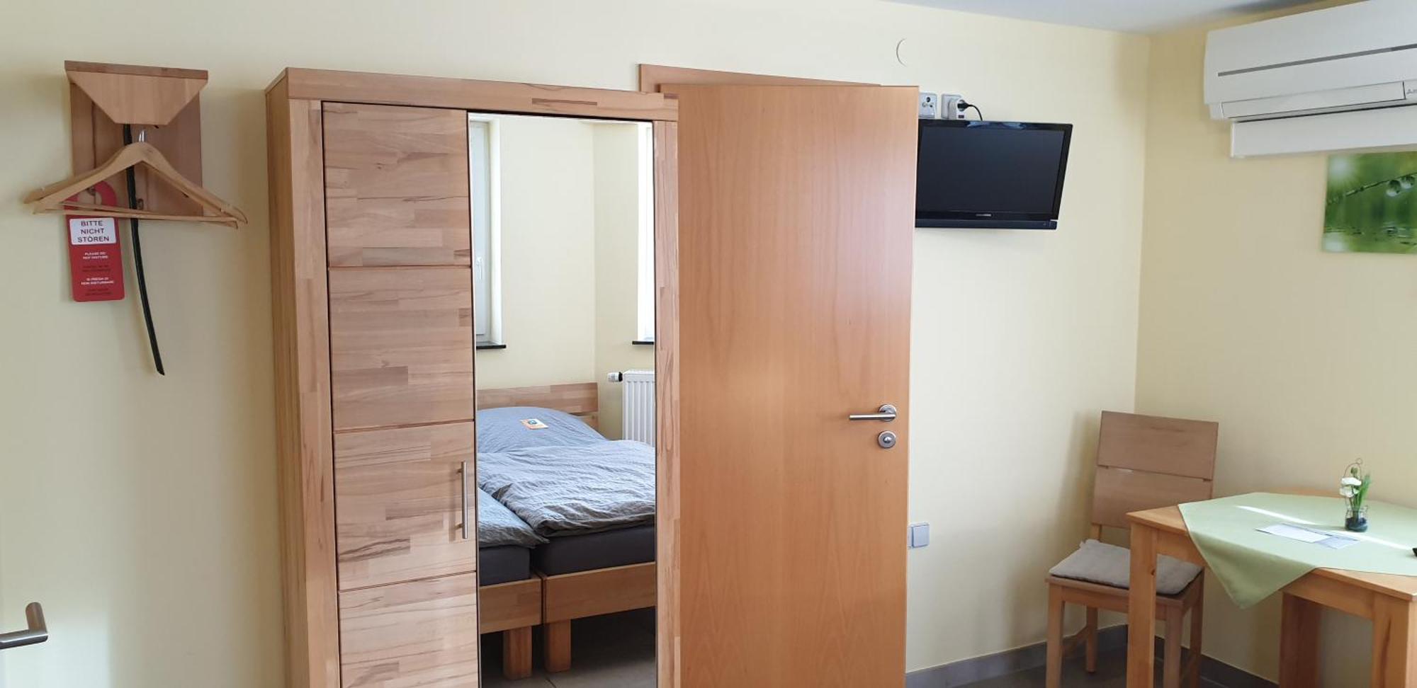 Gaestezimmer , Pension Wauri Waldenbuch Екстериор снимка