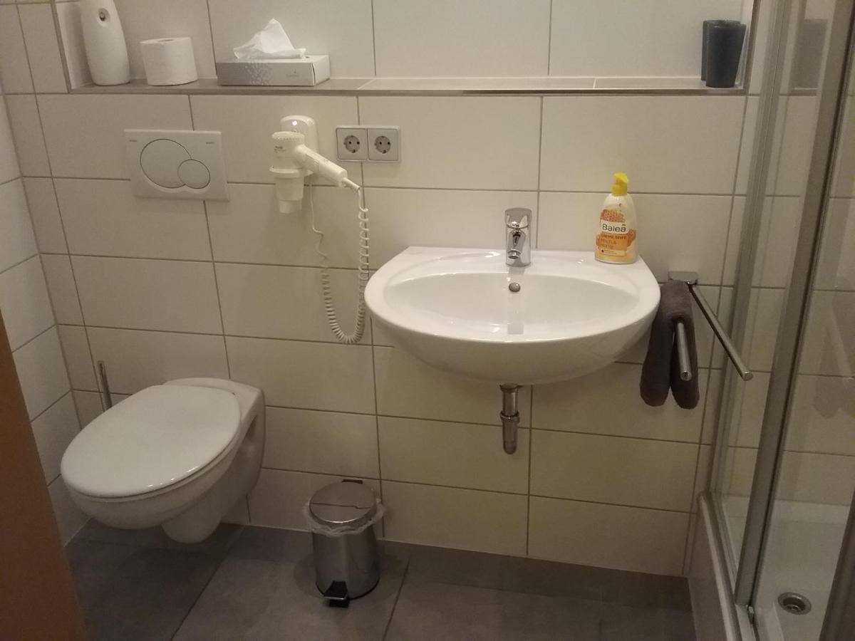 Gaestezimmer , Pension Wauri Waldenbuch Екстериор снимка